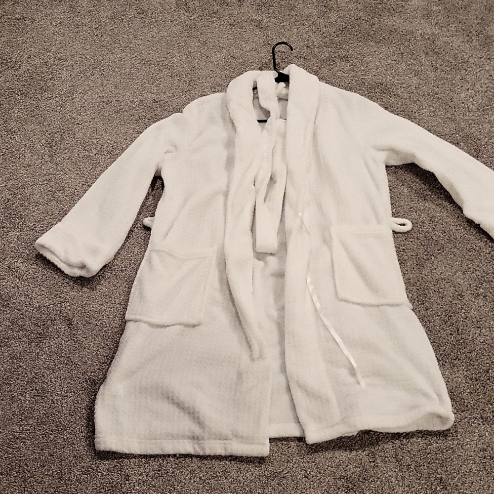 Bathrobe - image 1